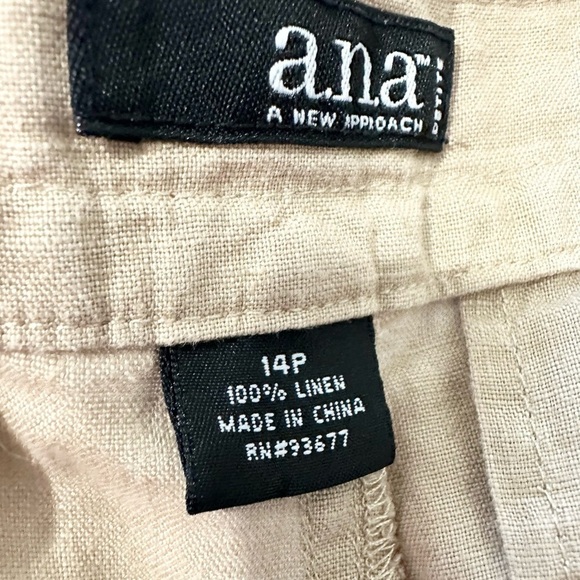 a.n.a. Womens 14 Petite Shorts Brown Linen Woven Pockets Button - Picture 4 of 5